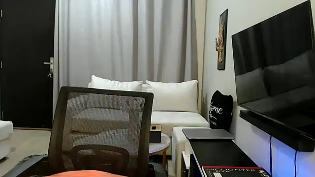 Horny princes online show from March 26, 5:18 pm