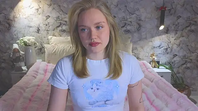 Aurora Golden1 online show from May 23, 11:58 am
