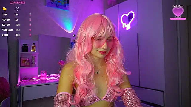 Snapshot of soffy__kisss chatting on September 22, 3:14 pm soffy  kisss online show from September 22, 3:14 pm