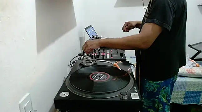 Snapshot of O_PanteraNegra_Camboy chatting on February 9, 12:06 am O PanteraNegra Camboy online show from February 9, 12:06 am