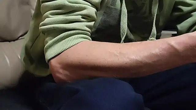 brenzs online show from November 8, 5:56 pm