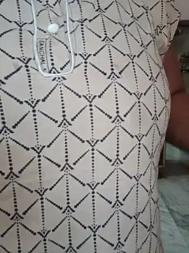 Snapshot of Ivy-09 chatting on February 14, 7:16 am Ivy-09 online show from February 14, 7:16 am