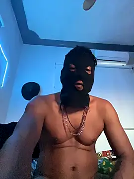 Snapshot of Capxxx chatting on December 19, 12:06 am Capxxx online show from December 19, 12:06 am