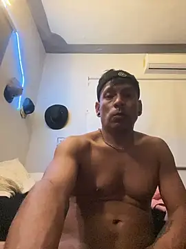 Snapshot of Capxxx chatting on February 15, 12:14 pm Capxxx online show from February 15, 12:14 pm