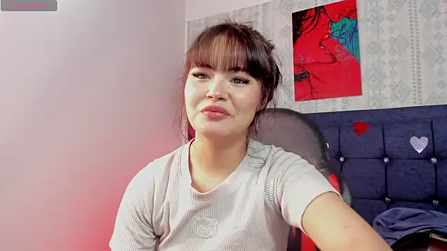 emma myers1 online show from September 18, 3:30 am