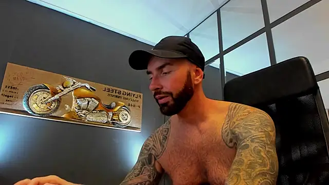 AronGrant online show from October 13, 10:04 am