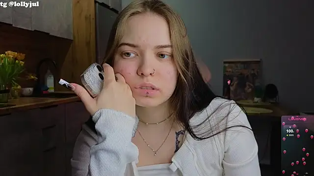 doll lol  online show from March 14, 4:21 am