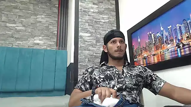 Chris Dick23 online show from November 23, 6:24 am