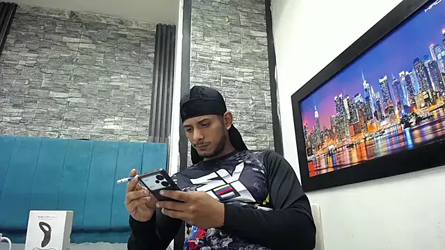 Chris Dick23 online show from March 19, 4:16 am