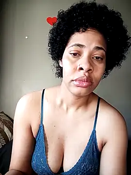 Su Duarte 1 online show from December 4, 8:06 pm