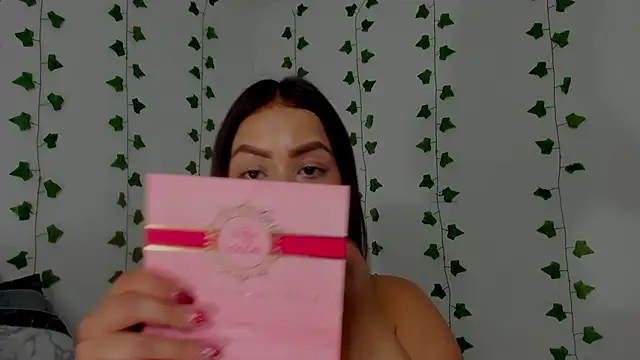 Snapshot of Miaa_Garcia chatting on January 14, 10:14 pm Miaa Garcia online show from January 14, 10:14 pm