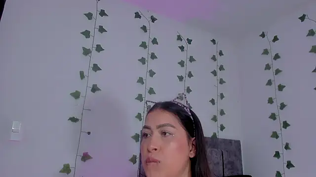 Miaa Garcia online show from June 13, 11:02 pm
