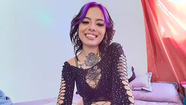 Alicia Ortiiz online show from January 14, 9:09 pm