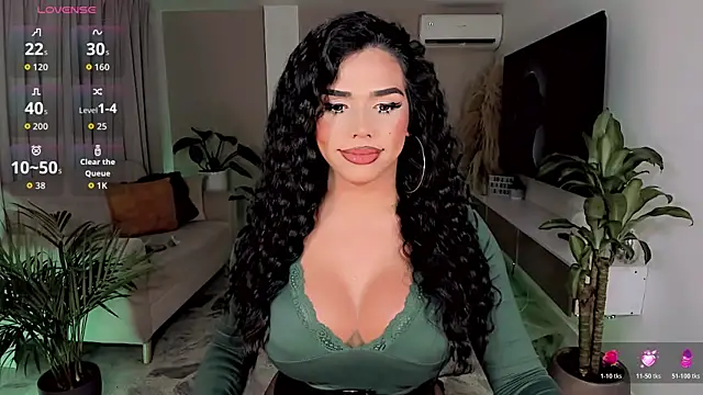 Snapshot of Franciis_4u chatting on July 15, 7:02 am Franciis 4u online show from July 15, 7:02 am