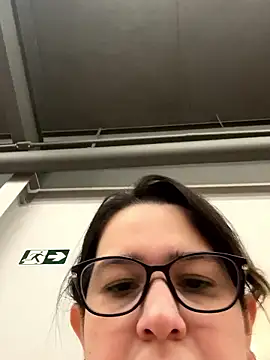 amooraaamoon online show from January 13, 2:00 pm