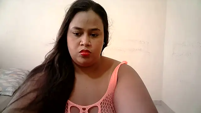 Snapshot of abril_sexy04 chatting on May 22, 1:50 pm abril sexy04 online show from May 22, 1:50 pm