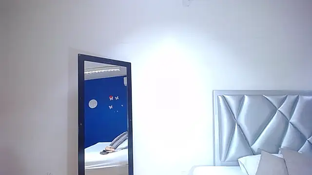 exotic karmella online show from February 24, 8:25 pm