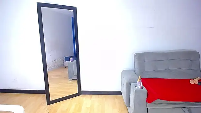 exotic karmella online show from February 4, 9:42 pm