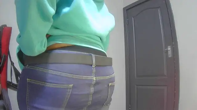 assqueenxx online show from February 15, 7:16 am