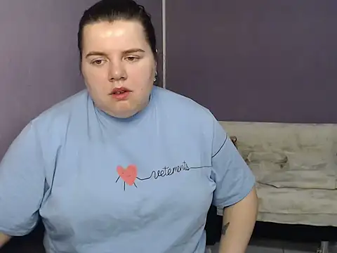 so shy online show from September 24, 7:12 am