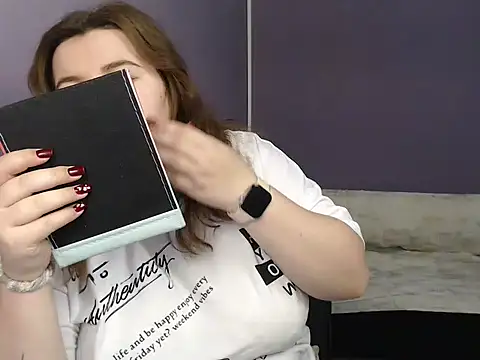 so shy online show from September 27, 6:18 am