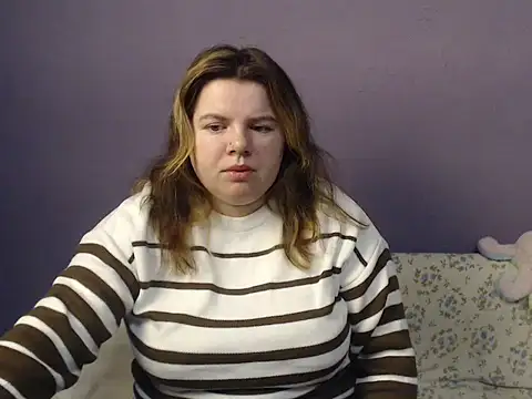 so shy online show from November 23, 7:19 am