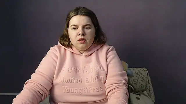 so shy online show from March 11, 7:03 am