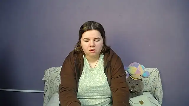 so shy online show from April 10, 6:07 am