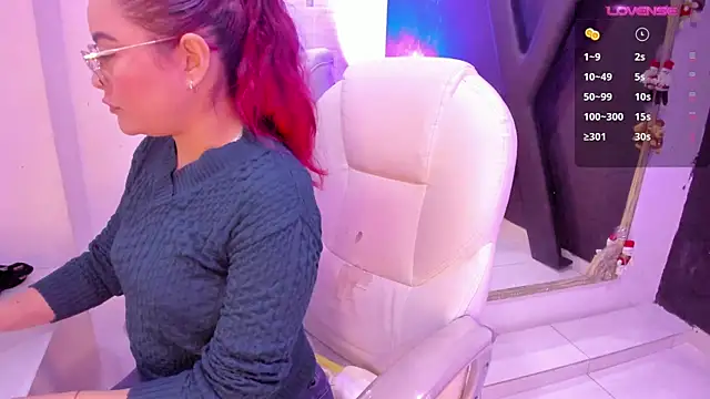 DarlingBDSM  online show from December 26, 2:16 pm