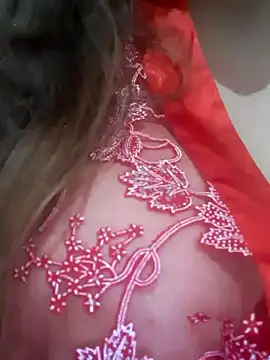 Snapshot of carmelasexy chatting on December 14, 1:59 pm carmelasexy online show from December 14, 1:59 pm