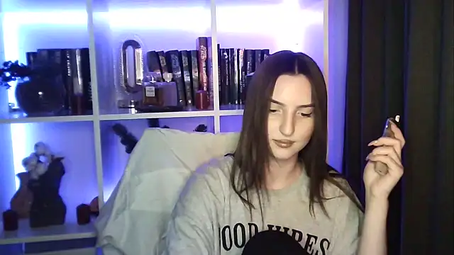 X Alisa online show from March 24, 7:19 pm