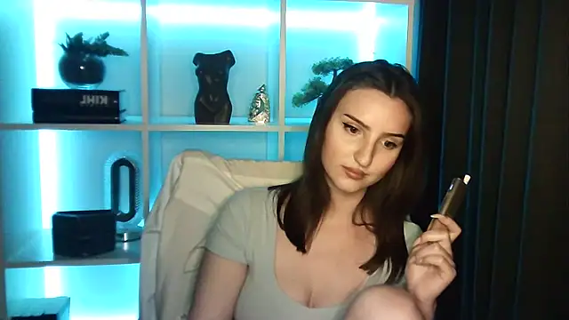 X Alisa online show from May 11, 5:32 pm