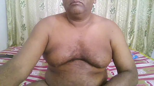 Beargryzzly online show from December 18, 6:21 am