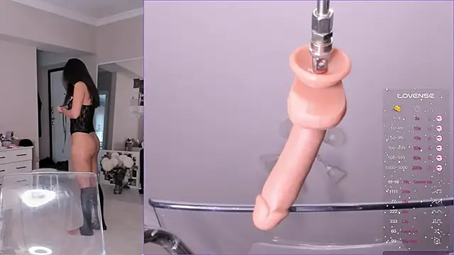 Snapshot of jane_sui chatting on October 24, 2:08 am jane sui online show from October 24, 2:08 am