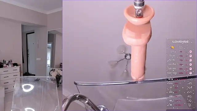 Snapshot of jane_sui chatting on October 25, 2:52 am jane sui online show from October 25, 2:52 am