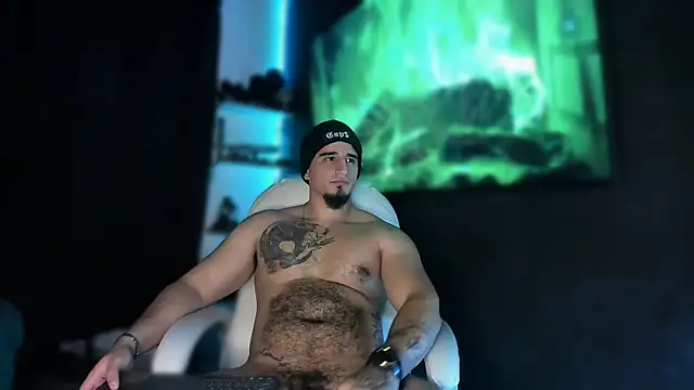 kingbear777 online show from January 30, 9:15 am