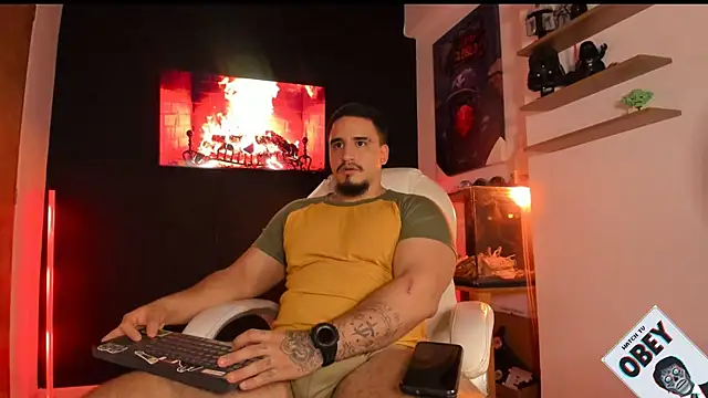 kingbear777 online show from September 10, 2:00 am