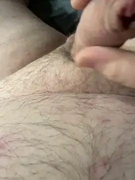 Snapshot of henes188 chatting on February 6, 5:12 am henes188 online show from February 6, 5:12 am