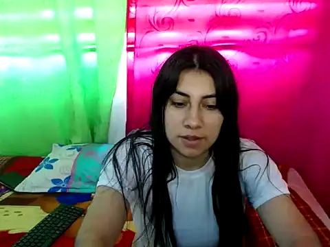 Snapshot of _katerin_love1 chatting on December 20, 6:48 pm katerin love1 online show from December 20, 6:48 pm