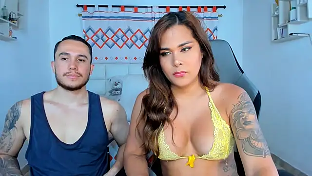 Snapshot of xxx_sweet_couple_ chatting on December 13, 8:26 pm xxx sweet couple online show from December 13, 8:26 pm