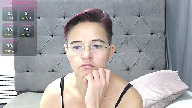 StaceyDarling online show from November 22, 5:01 pm