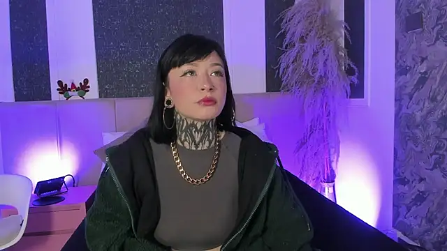 Scolw online show from December 3, 12:14 pm