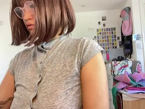 xxxYUKARIxxx online show from April 23, 12:40 pm