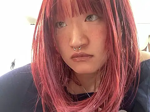 Snapshot of xxxYUKARIxxx chatting on May 22, 1:17 pm xxxYUKARIxxx online show from May 22, 1:17 pm