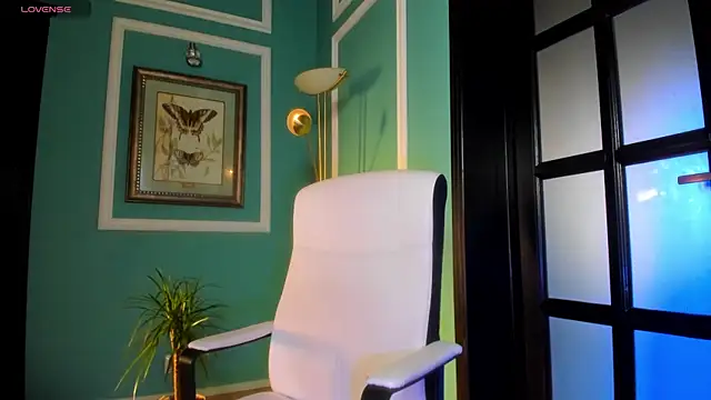 Snapshot of 1Munique chatting on October 31, 2:07 pm 1Munique online show from October 31, 2:07 pm