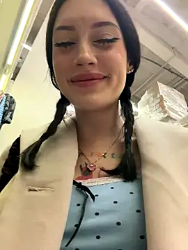 Melissa crazy online show from December 19, 3:41 pm