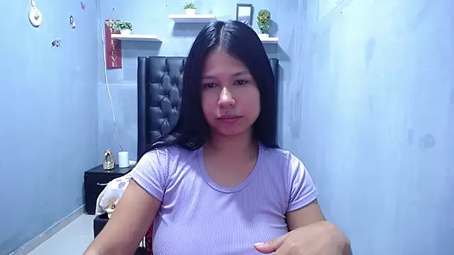 Snapshot of Letty_Plugxo chatting on May 15, 3:19 pm Letty Plugxo online show from May 15, 3:19 pm