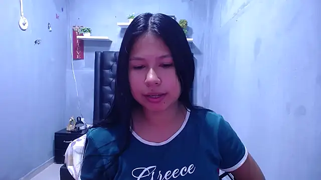 Snapshot of Letty_Plugxo chatting on May 21, 1:29 pm Letty Plugxo online show from May 21, 1:29 pm