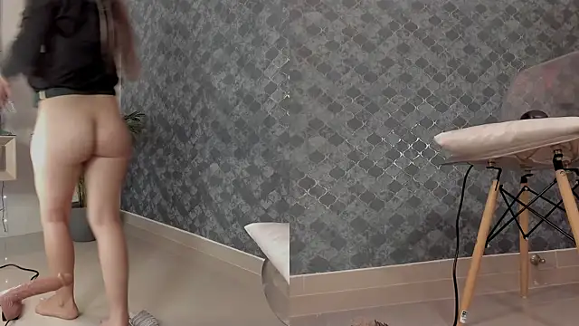 AnnWeltt online show from December 15, 12:18 am