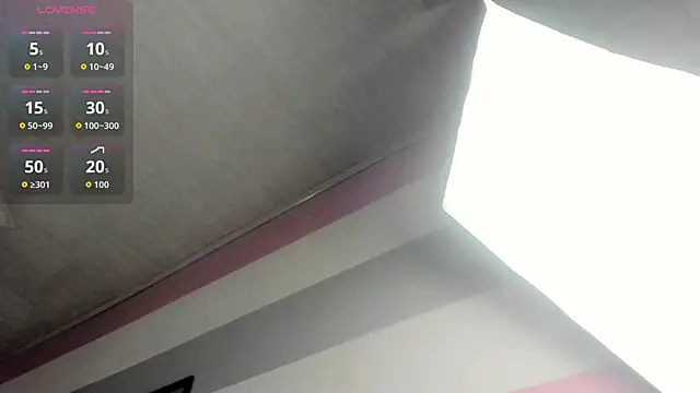 ScarletGV online show from October 13, 10:10 pm